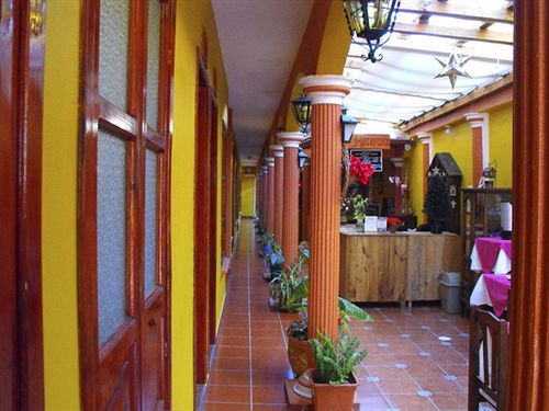 Hotel Arcos Del Carmen San Cristóbal de Las Casas Eksteriør bilde